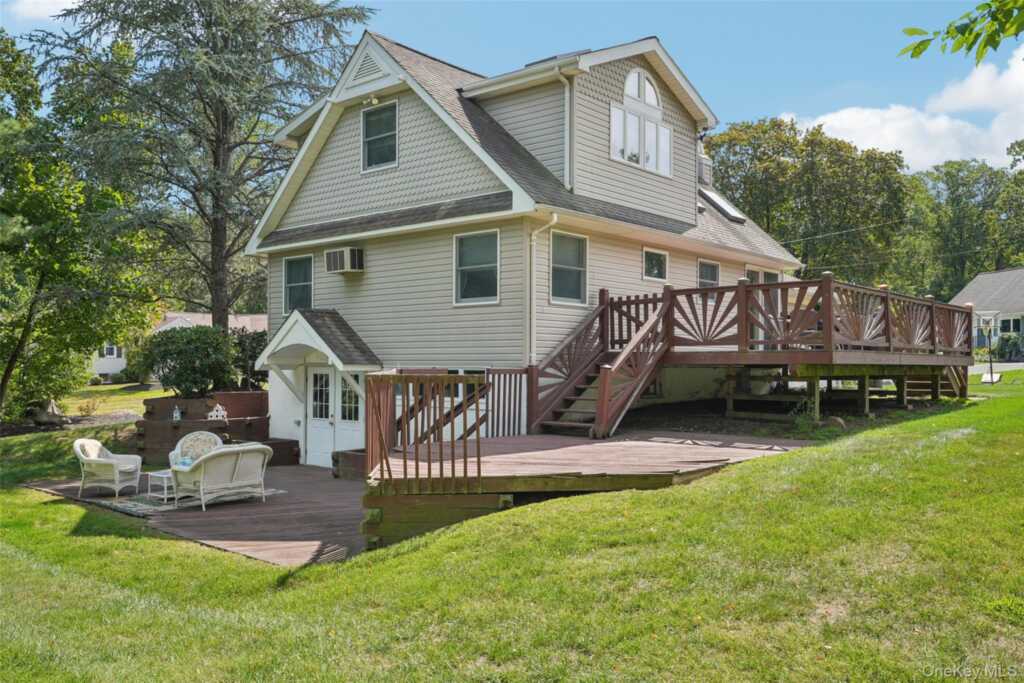 1 Kent Street, New City, NY 10956 - Photo 45 of 50