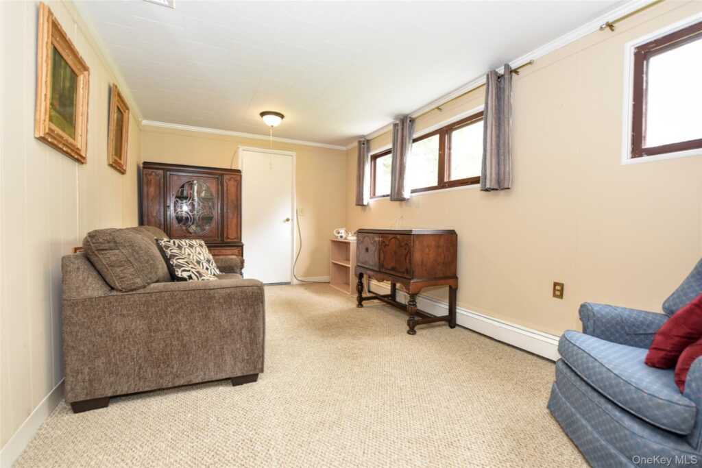 4 Susan Drive, New City, NY 10956 - Photo 20 of 29