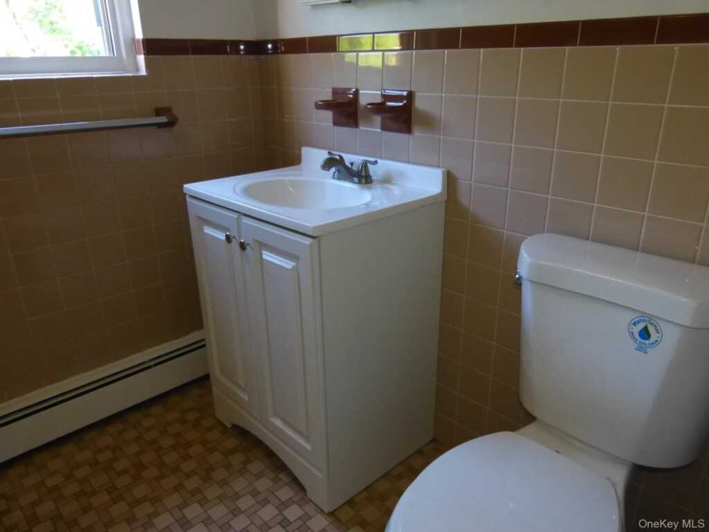6 Duryea Place, Unit #2C, Nyack, NY 10960 - Photo 6 of 8
