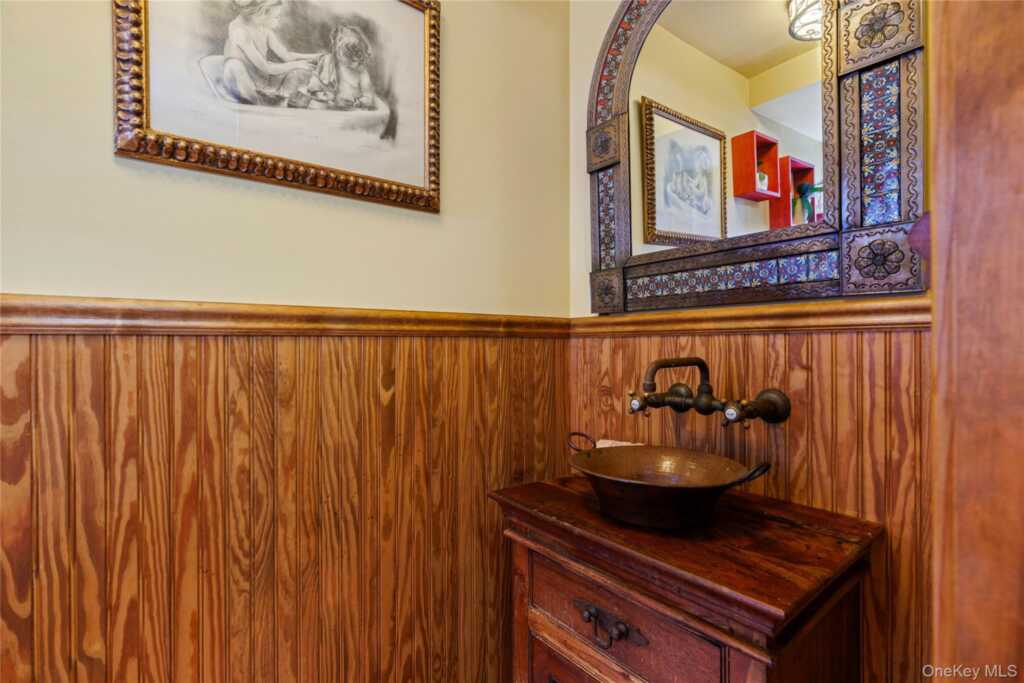 724 Stuart Avenue, Rye, NY 10543 - Photo 15 of 33