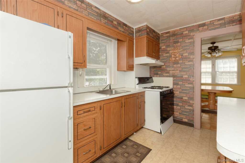 531 1/2 Willett Avenue, Rye, NY 10573 - Photo 13 of 31