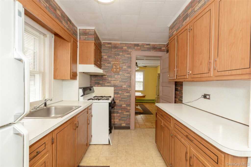 531 1/2 Willett Avenue, Rye, NY 10573 - Photo 14 of 31