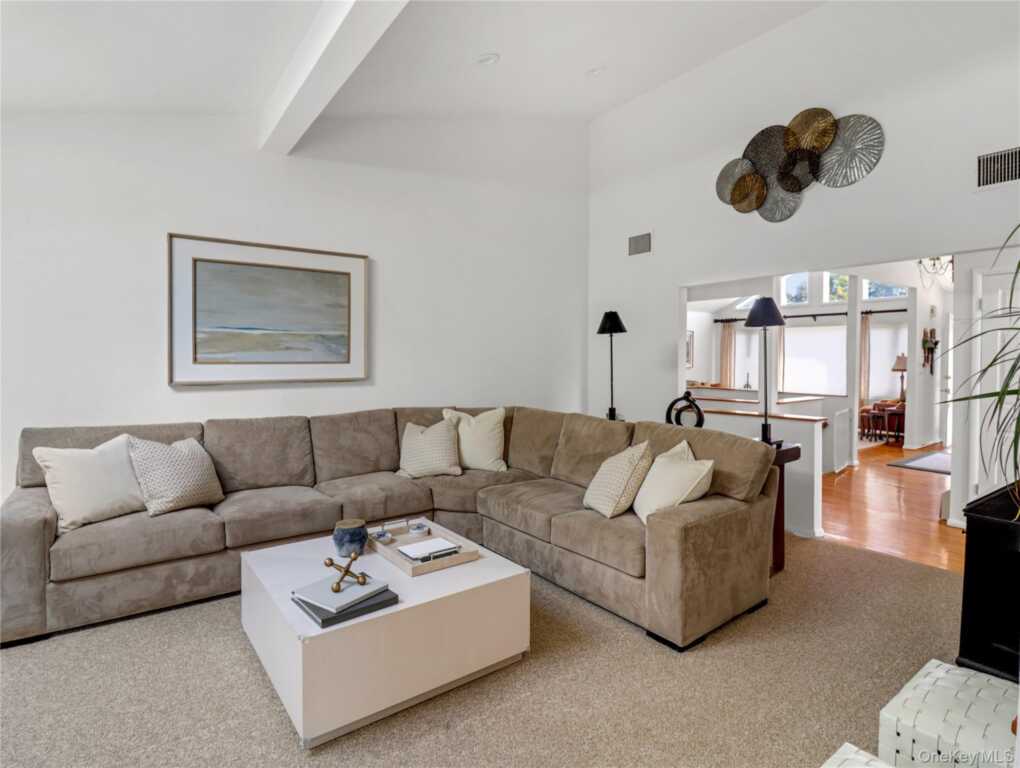 44 Yale Drive, New City, NY 10956 - Photo 16 of 42