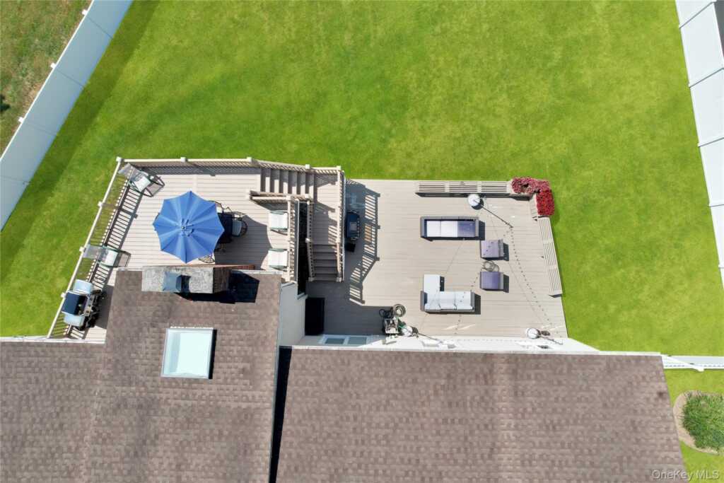 44 Yale Drive, New City, NY 10956 - Photo 3 of 42