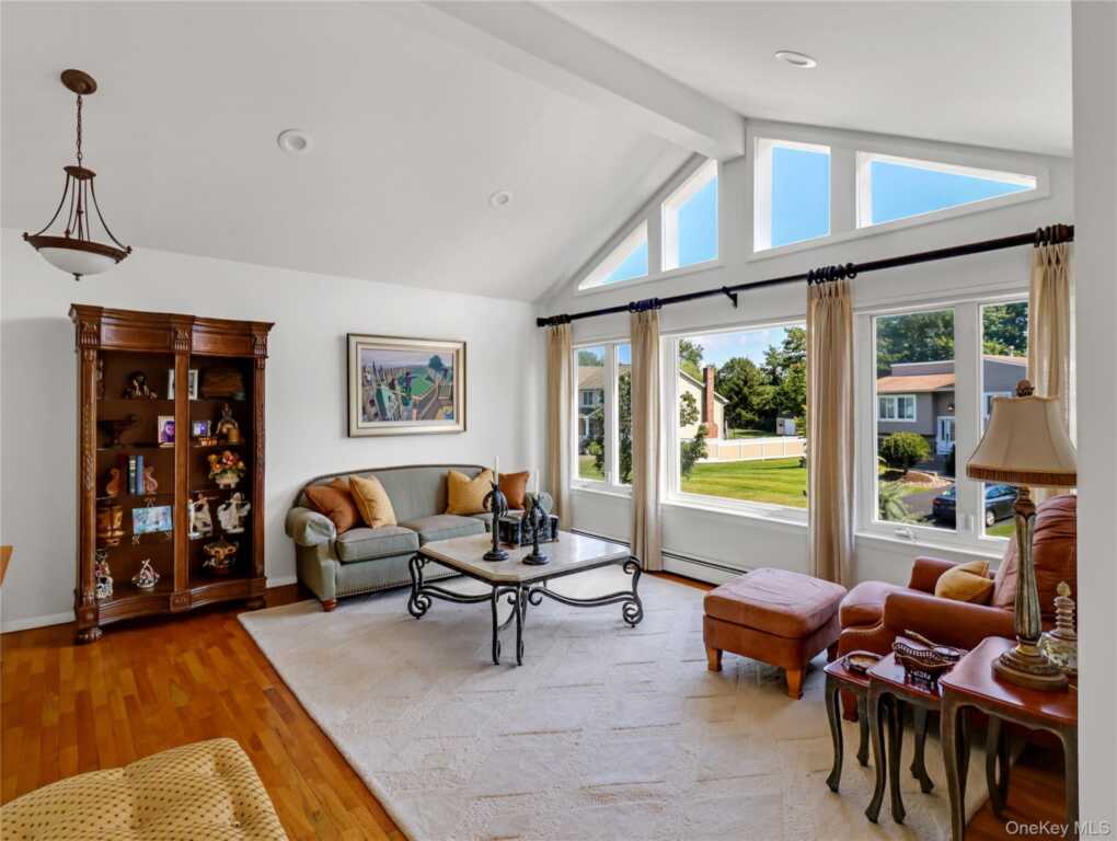 44 Yale Drive, New City, NY 10956 - Photo 7 of 42
