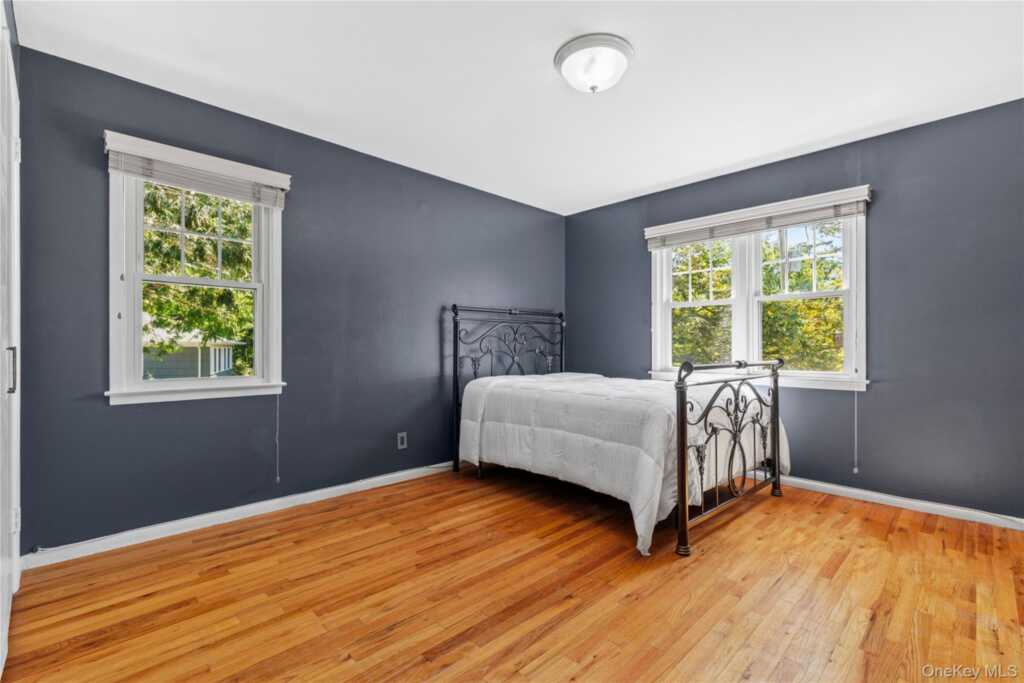 4 Mark Drive, Rye, NY 10573 - Photo 16 of 47