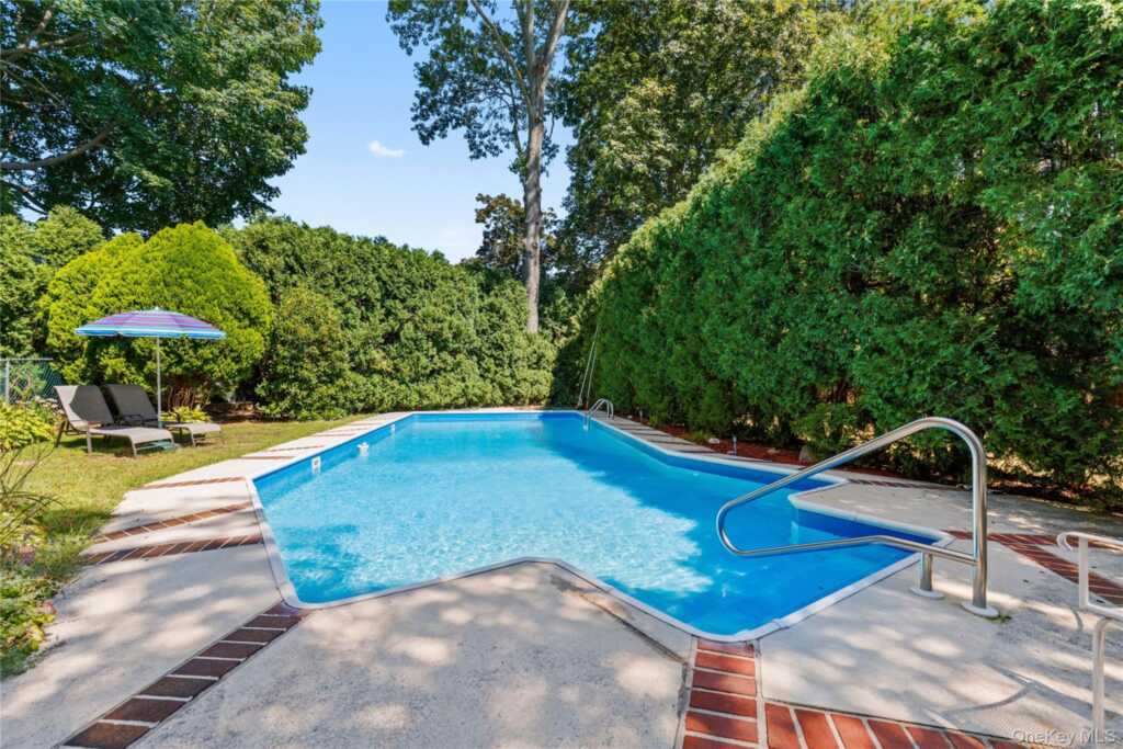 4 Mark Drive, Rye, NY 10573 - Photo 36 of 47