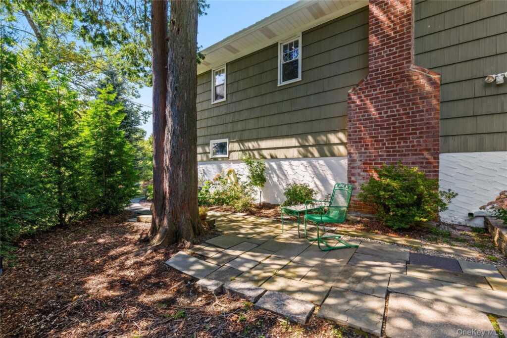 4 Mark Drive, Rye, NY 10573 - Photo 38 of 47