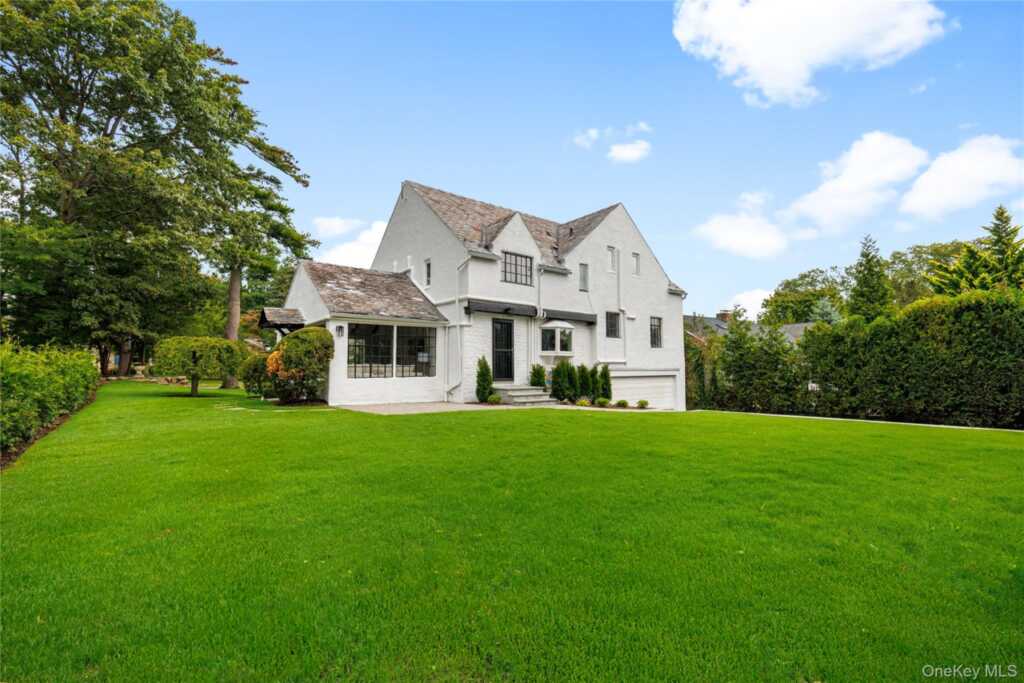 22 Ridge Boulevard, Rye, NY 10573 - Photo 19 of 25