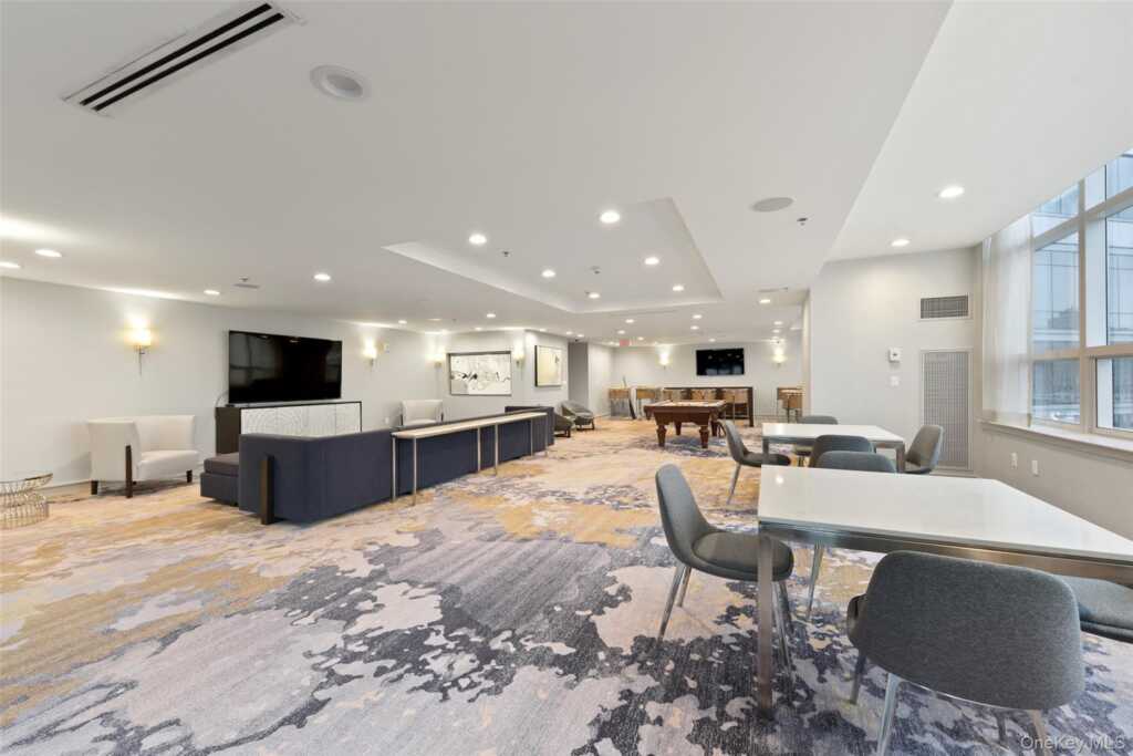 5 Renaissance Square, Unit #17C, White Plains, NY 10601 - Photo 10 of 14