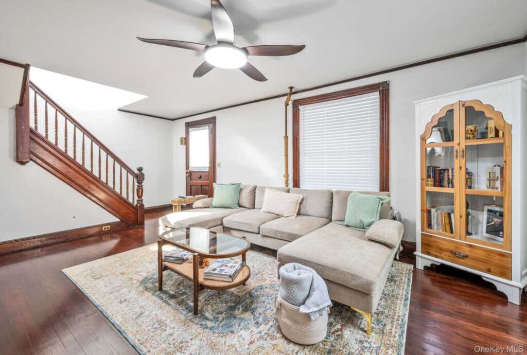 25 Jersey Avenue, Suffern, NY 10901 - Photo 2 of 19