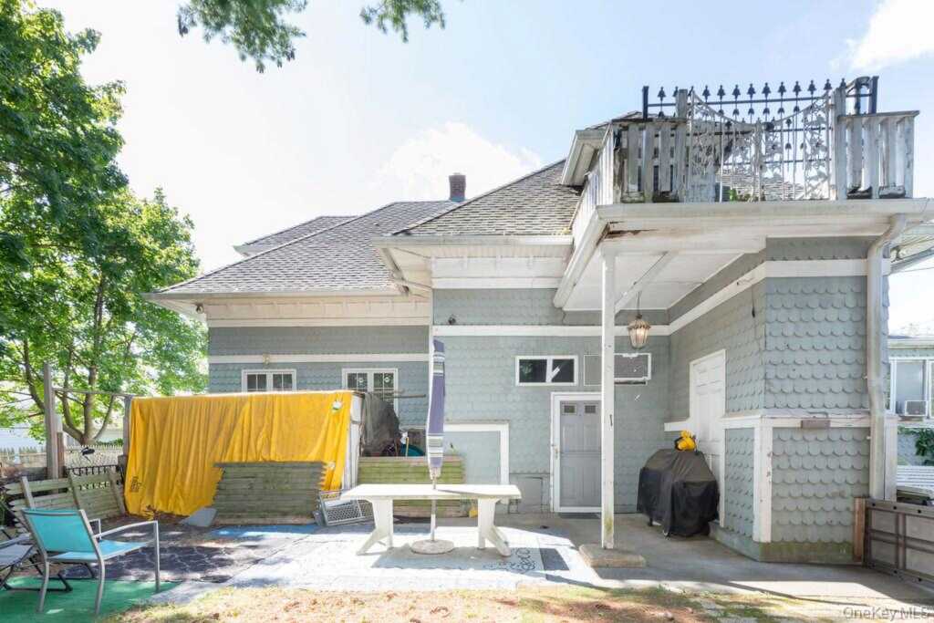 246 Weyman Avenue, New Rochelle, NY 10805 - Photo 19 of 48