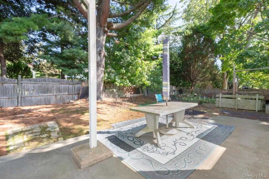 246 Weyman Avenue, New Rochelle, NY 10805 - Photo 22 of 48