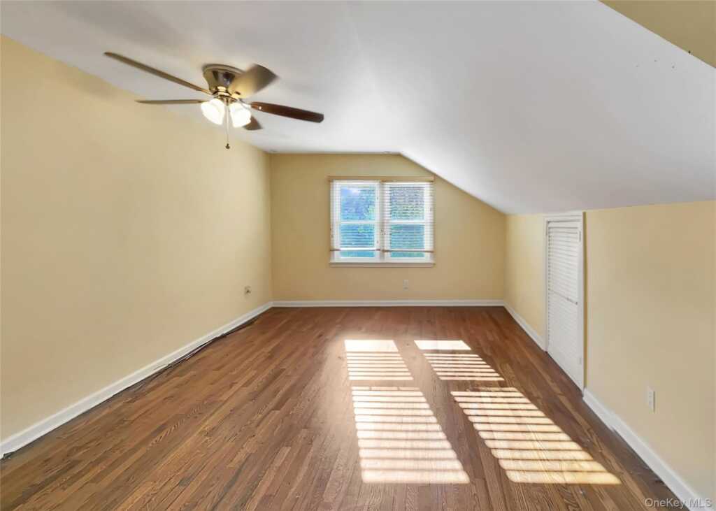7 Ronalds Avenue, New Rochelle, NY 10801 - Photo 10 of 14