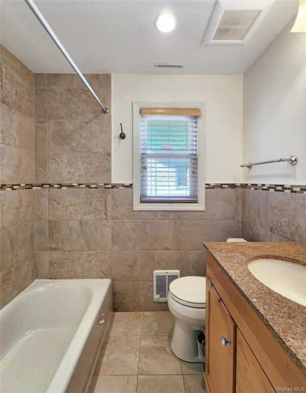 7 Ronalds Avenue, New Rochelle, NY 10801 - Photo 12 of 14