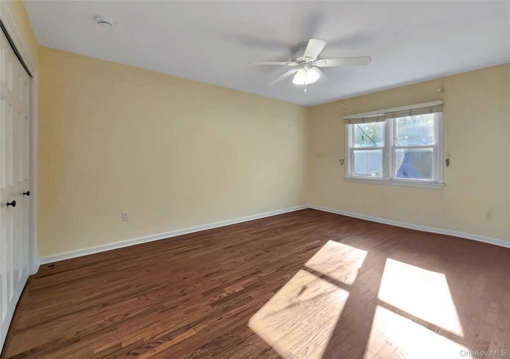 7 Ronalds Avenue, New Rochelle, NY 10801 - Photo 7 of 14