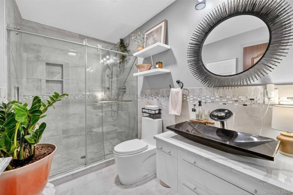 717 Westchester Avenue, Rye, NY 10573 - Photo 12 of 35