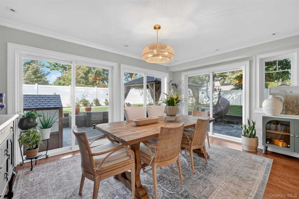 717 Westchester Avenue, Rye, NY 10573 - Photo 13 of 35