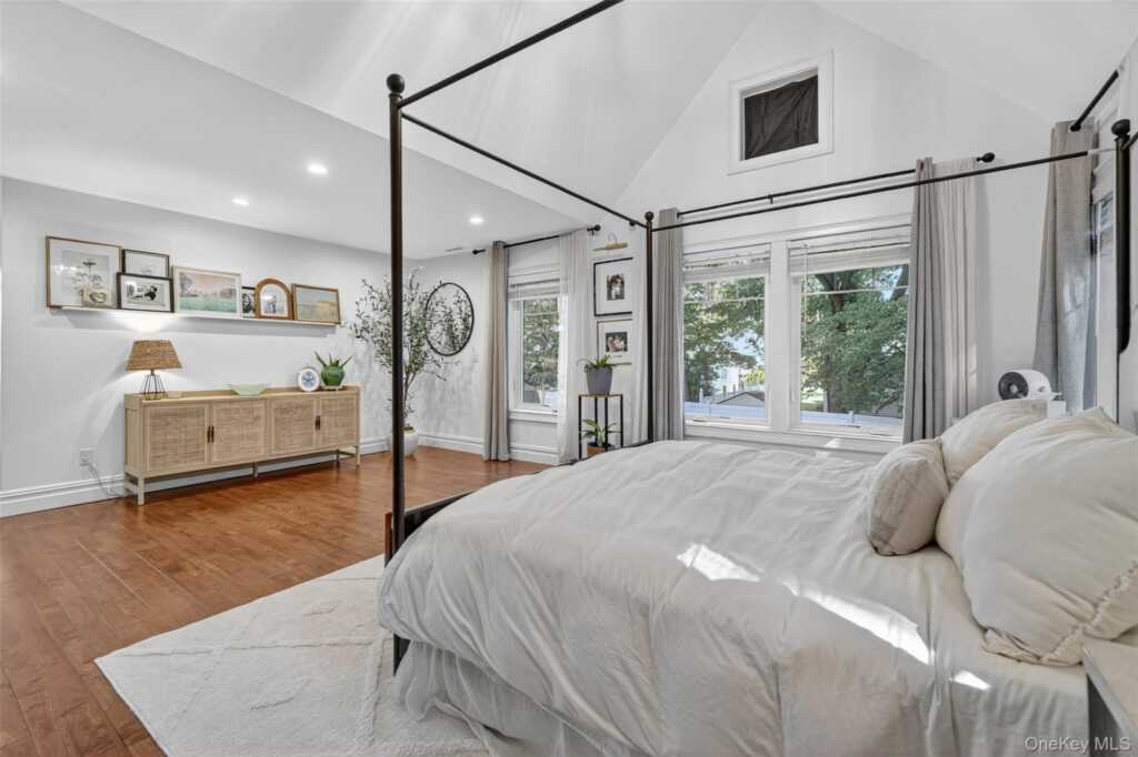 717 Westchester Avenue, Rye, NY 10573 - Photo 17 of 35