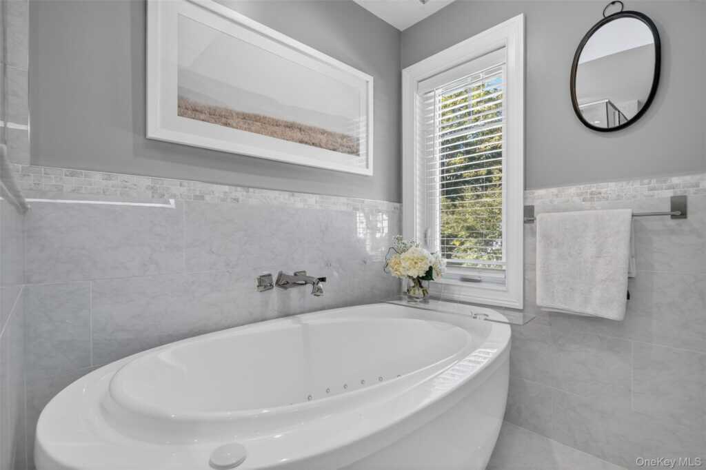 717 Westchester Avenue, Rye, NY 10573 - Photo 19 of 35