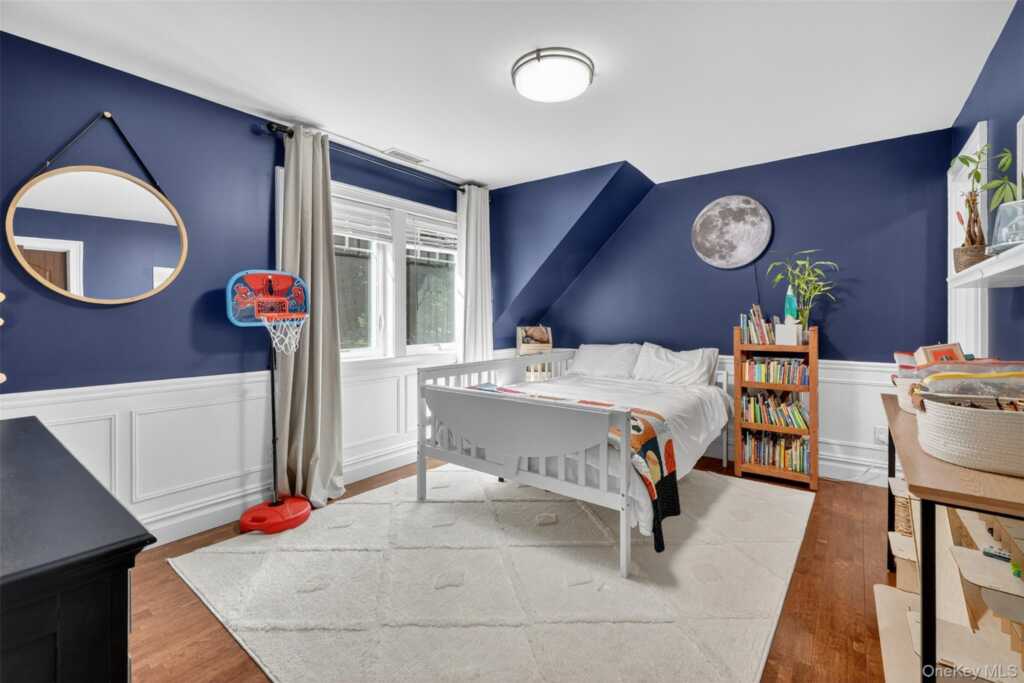 717 Westchester Avenue, Rye, NY 10573 - Photo 24 of 35