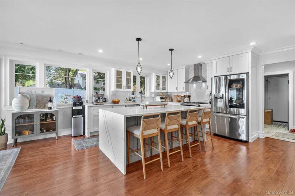 717 Westchester Avenue, Rye, NY 10573 - Photo 9 of 35