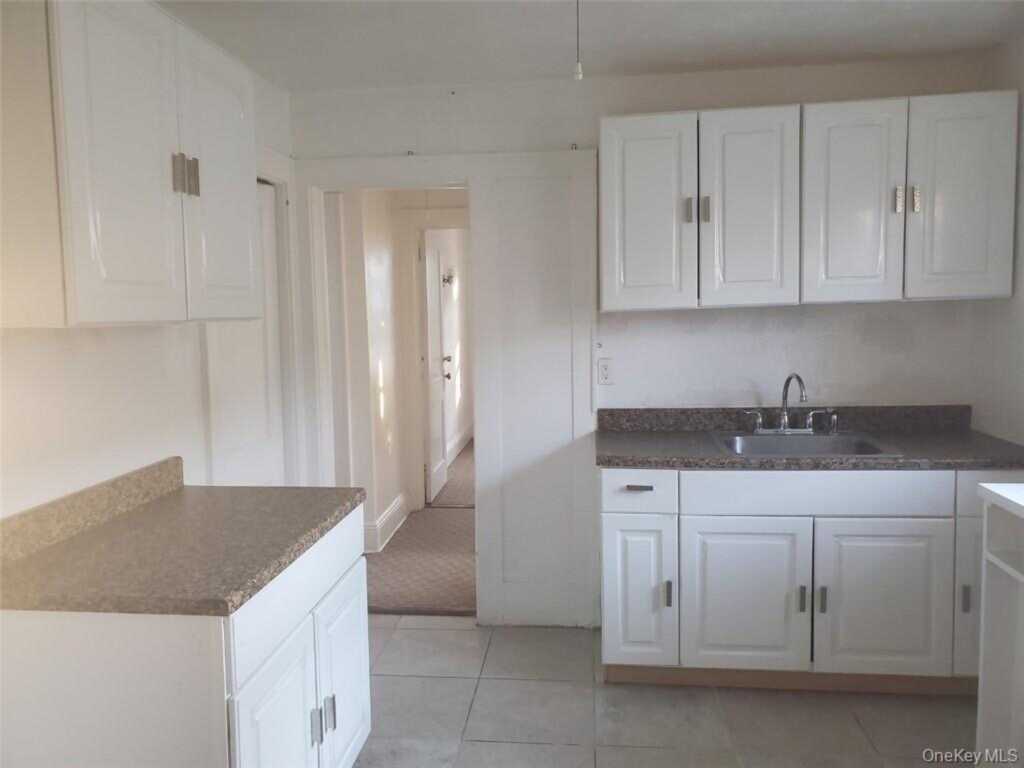 114 Lincoln Avenue, Unit #2nd Floor, New Rochelle, NY 10801