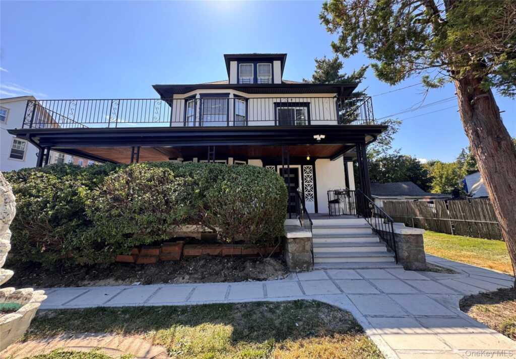 103 Leland Avenue, Unit #2nd Floor, New Rochelle, NY 10805
