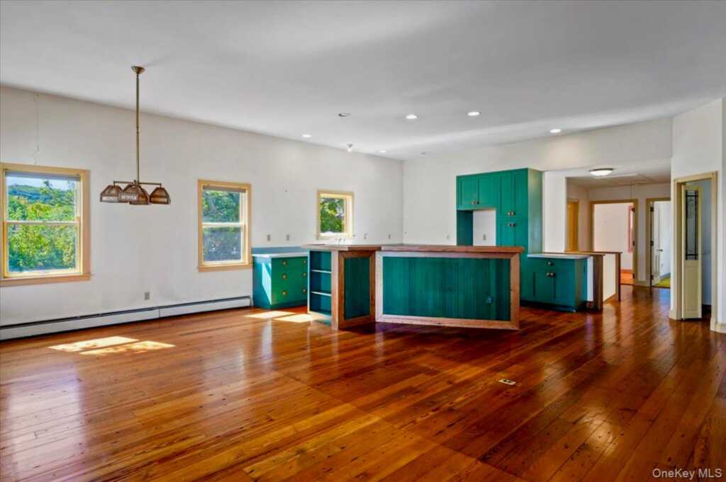 563 Piermont Avenue, Piermont, NY 10968 - Photo 8 of 29