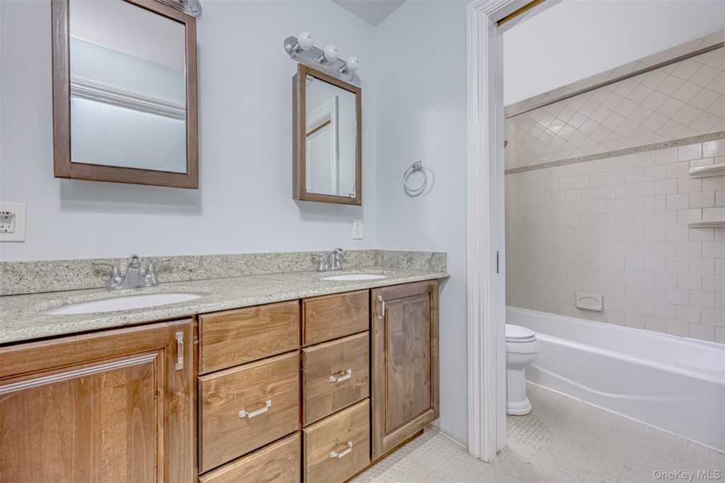 5 Lake Road, Suffern, NY 10901 - Photo 14 of 18