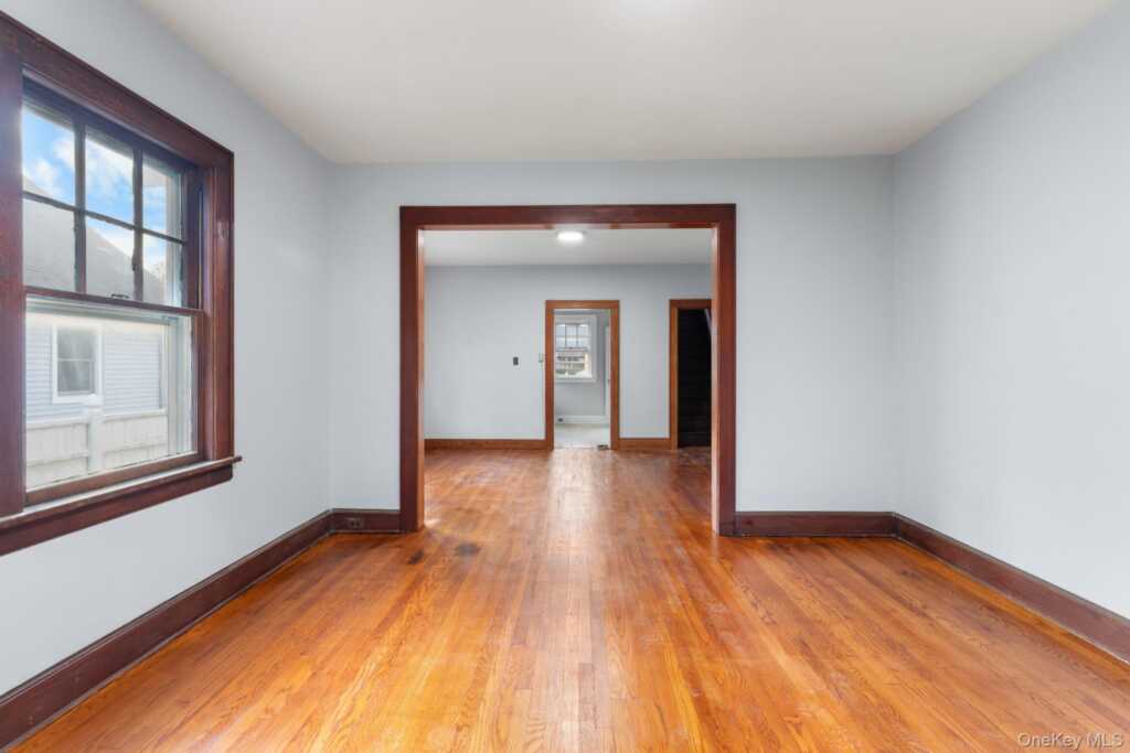 16 Oak Terrace, Suffern, NY 10901 - Photo 7 of 26