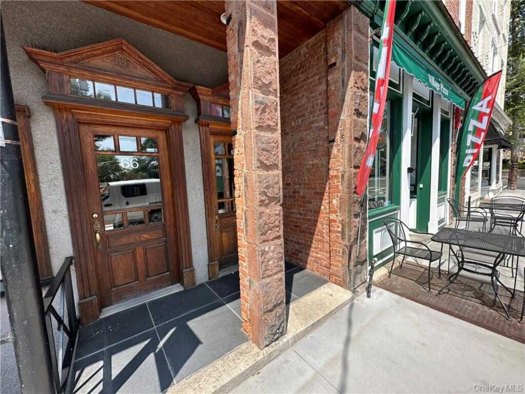 66 Broadway, Unit #2R, Nyack, NY 10960 - Photo 3 of 15