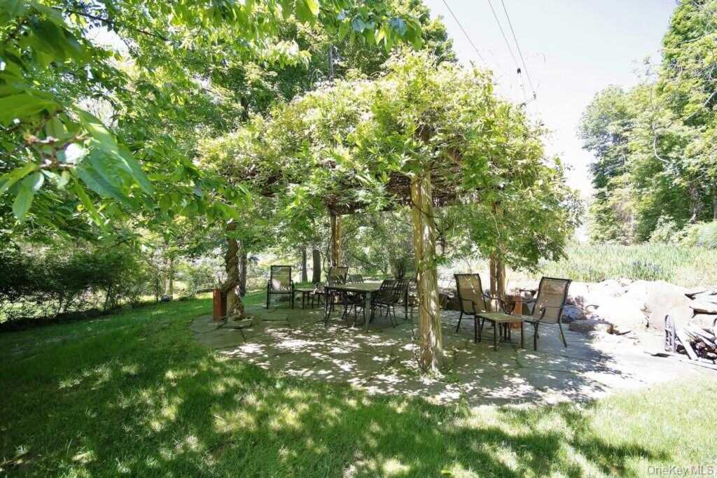 277 Old Route 304, New City, NY 10956 - Photo 38 of 43