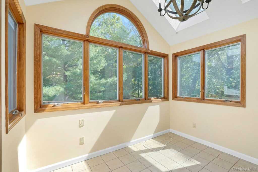99 New Hempstead Road, New City, NY 10956 - Photo 19 of 35