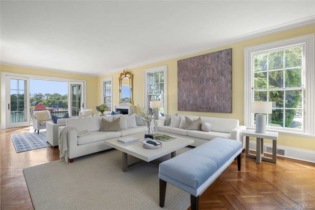 13 Kirby Lane, Rye, NY 10580 - Photo 5 of 34