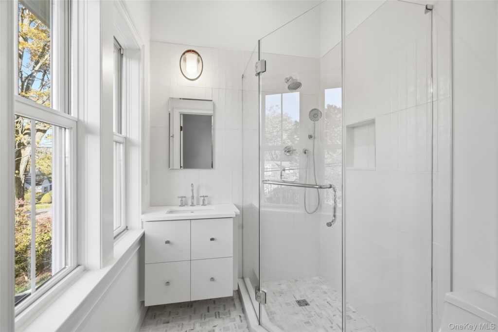 76 Glen Oaks Drive, Rye, NY 10580 - Photo 22 of 30