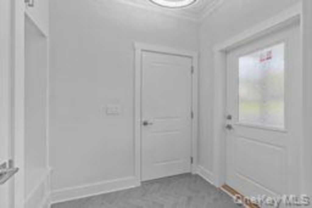 565 King Street, Rye, NY 10573 - Photo 21 of 32