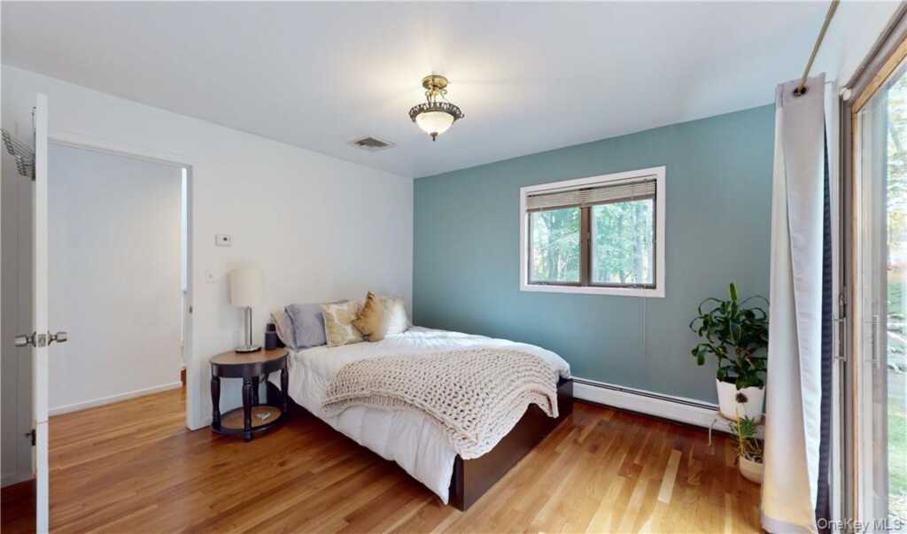 96 Old Pascack Road, Pearl River, NY 10965 - Photo 15 of 41