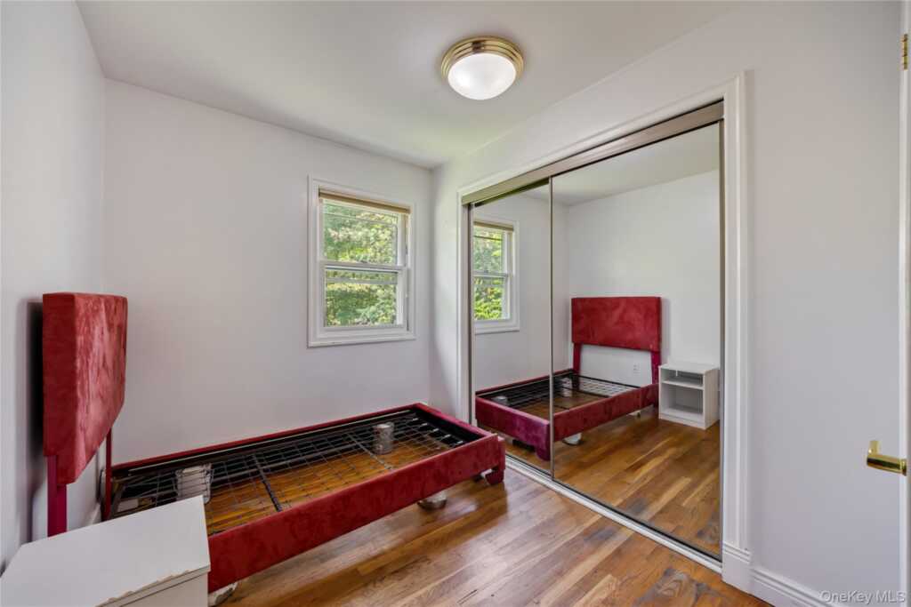 49 Lorna Lane, Suffern, NY 10901 - Photo 11 of 22