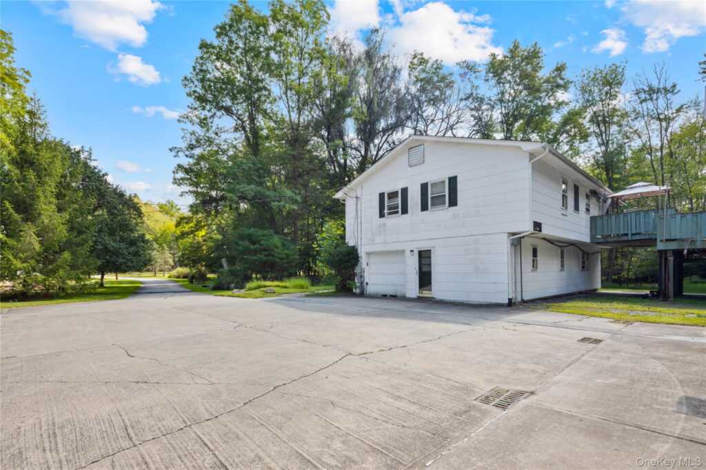49 Lorna Lane, Suffern, NY 10901 - Photo 22 of 22