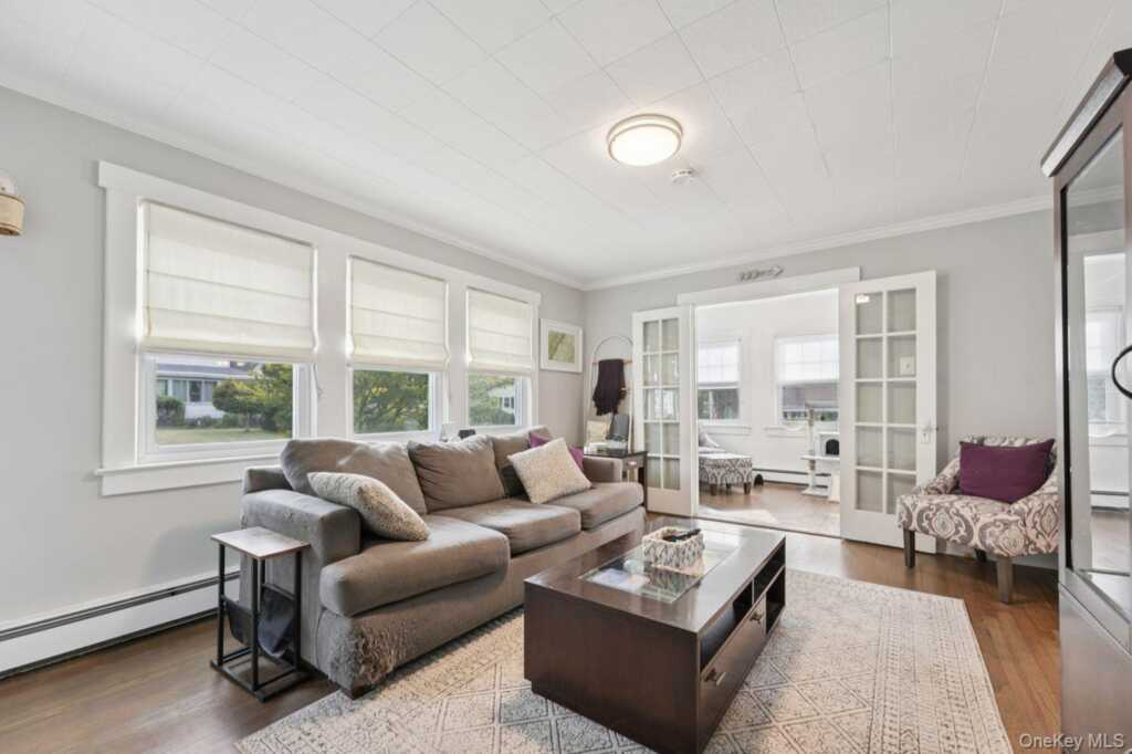 3 James Street, Suffern, NY 10901 - Photo 4 of 24