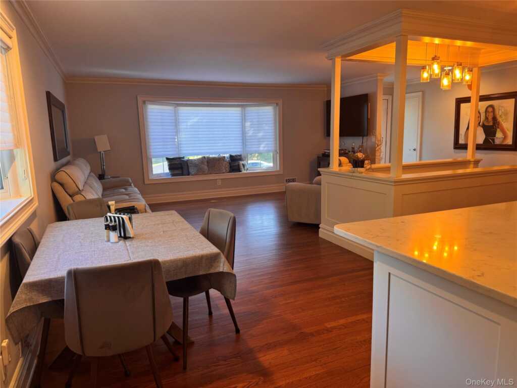 12 Deerwood Drive, New City, NY 10956 - Photo 12 of 37