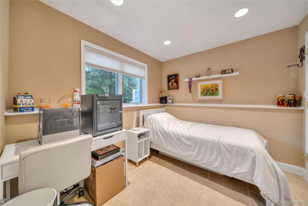 12 Snowdrop Drive, New City, NY 10956 - Photo 39 of 47