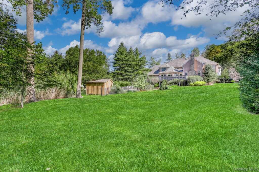 15 Golden Road, Suffern, NY 10901 - Photo 27 of 35