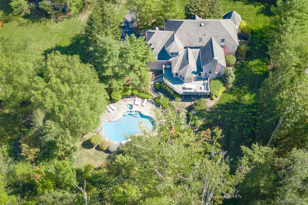 15 Golden Road, Suffern, NY 10901 - Photo 31 of 35