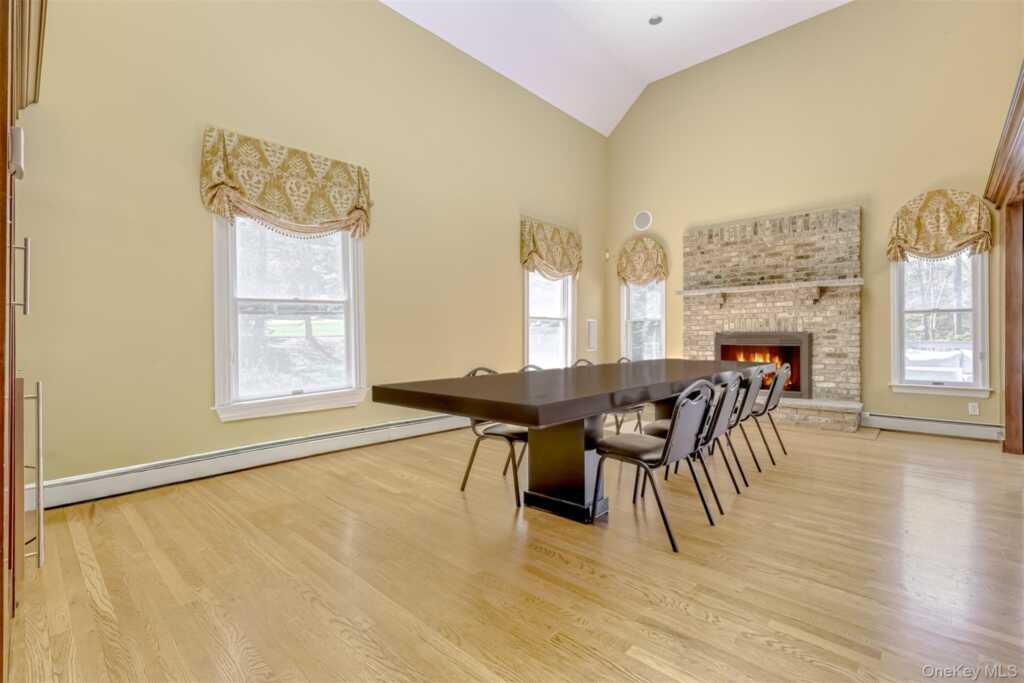 15 Golden Road, Suffern, NY 10901 - Photo 6 of 35