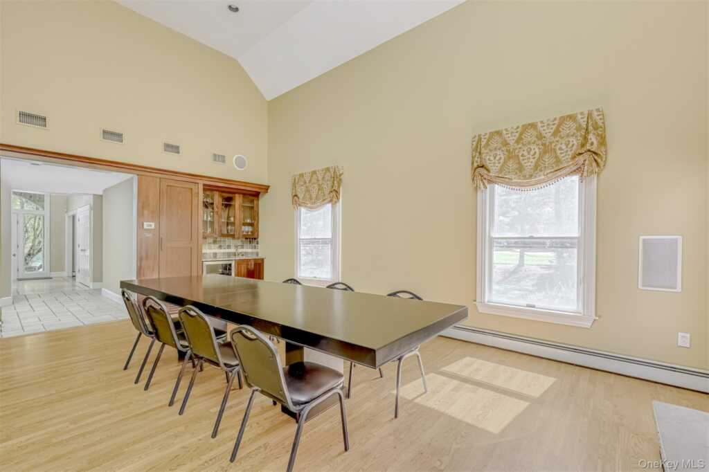 15 Golden Road, Suffern, NY 10901 - Photo 7 of 35