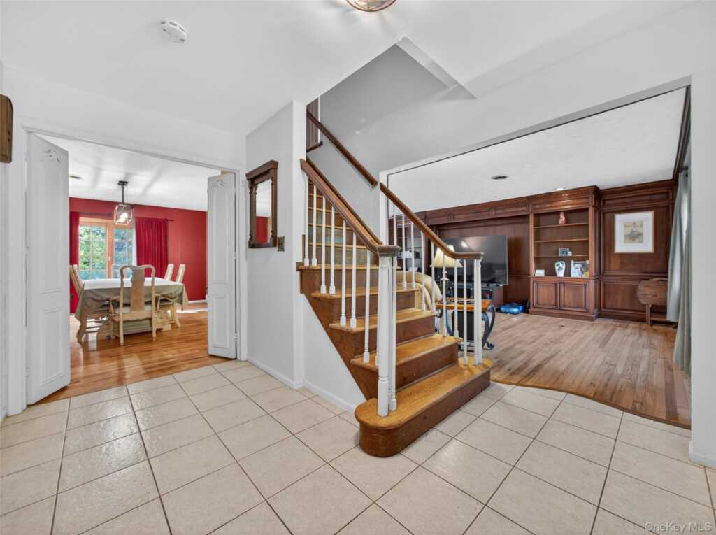 20 Denver Drive, New City, NY 10956 - Photo 10 of 50