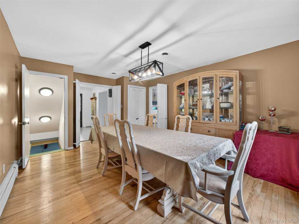 20 Denver Drive, New City, NY 10956 - Photo 13 of 50