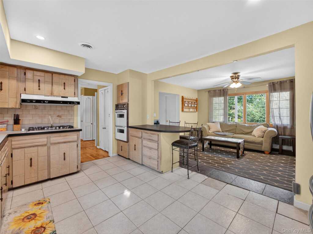 20 Denver Drive, New City, NY 10956 - Photo 16 of 50